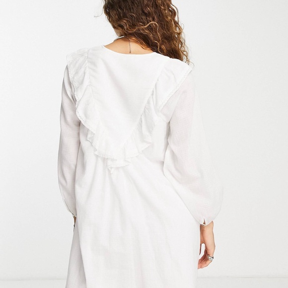 Emory park ruffle front smock dress in white - Picture 4 of 6